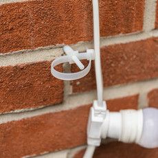 Хомут-стяжка нейлоновая с дюбелем REXANT 150x7,0 мм, ø 8,0 мм, белая, упаковка 50 шт.